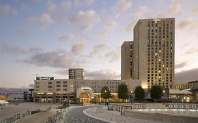 Hilton New Orleans Riverside